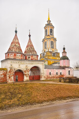 Fototapeta na wymiar Suzdal / Russia - March 08, 2020: Chapel of Deposition of the Convent