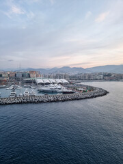 panorama del porto di genova