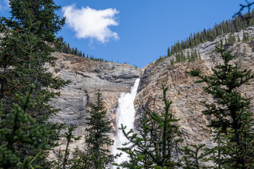 Fototapeta na wymiar Takakkaw Falls in Yoho National Park - British Columbia, Canada