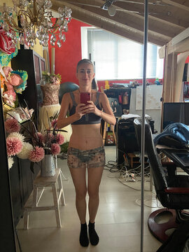 Full body selfie for a fitness program