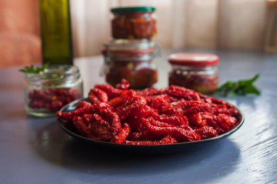 Dried tomatoes
