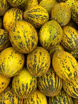 Turkish fresh Melons from the Turkish market