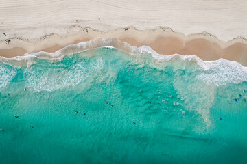Top-down drone capture of Trigg Beach in Perth, Western Australia - obrazy, fototapety, plakaty