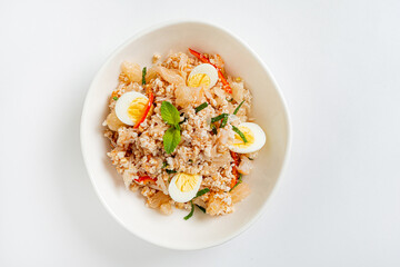 quinoa salad with boiled egg