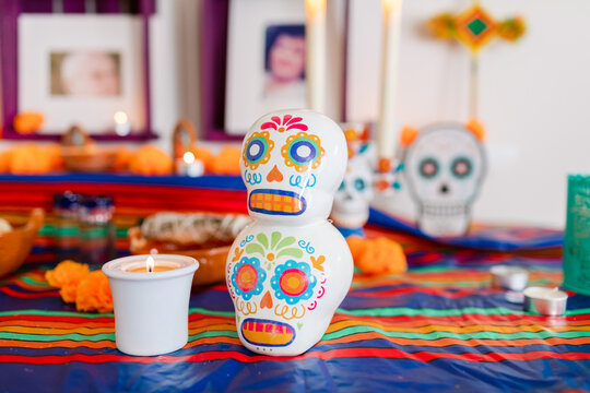 Calacas and candles altar top