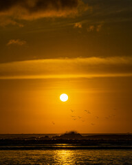 Puesta de sol Bali, Indonesia