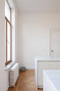 minimalist kitchen