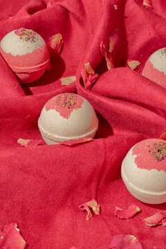 Rosetta bath towel