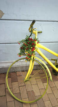Yellow bike with flowers