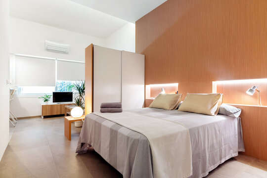 Modern mini apartment with open concept