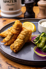 Fish in batter with tartar sauce