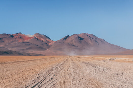 panoramic view of reserva natural eduardo abaroa parkland in bolivia