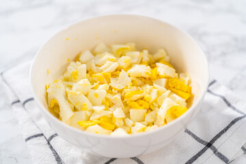 Pressure Cooker Pot No-Peel Hard Boiled Eggs