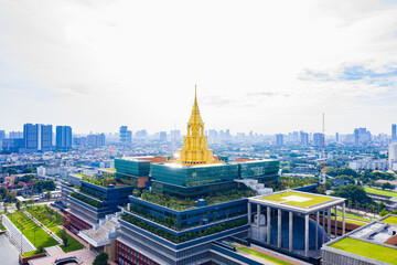 Sappaya-Sapasathan (The New Parliament of Thailand), Government office, National Assembly of the Kingdom of Thailand with golden pagoda on the chao phraya river in Bangkok