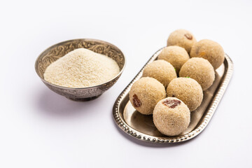 Rava Laddu or sooji ladoo is an Indian Sweet made with semolina, sugar, ghee, cashews and raisins