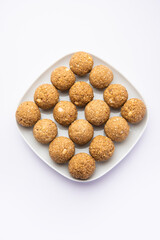 Til Gul laddoo, Sesame jaggery ball, til ke laddo or tilgul for Makar Sankranti Festival in India