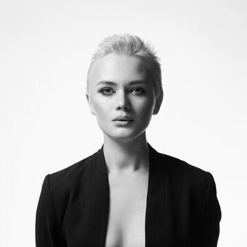 black and white portrait of Short Hair Beautiful young woman.