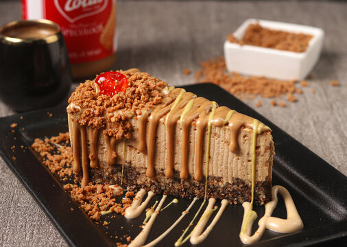 Delicious granular cake with its distinctive and beautiful layers