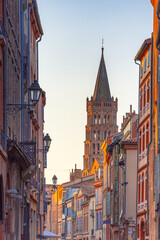 Fototapeta na wymiar Old city of Toulouse at sunset, France