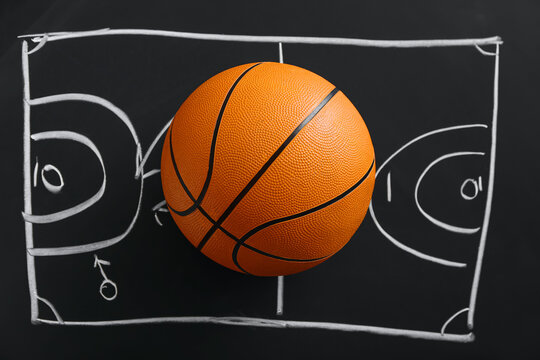recommend clip art: Drawn scheme of basketball game with ball on blackboard