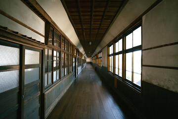 日本の学校の廊下  Japanese school corridor