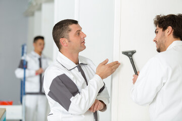 Fototapeta premium portrait of installation wall moldings