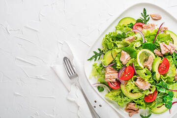 Tuna salad avocado