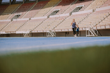 Girls training their cardio
