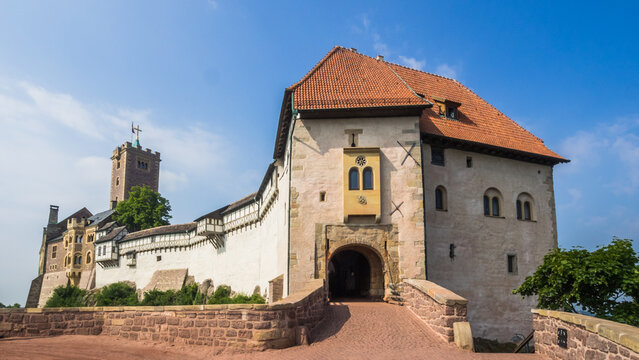 Eisenach, Th&uuml;ringen, Deutschland: 12 Juni 2015: Au&szlig;enaufnahme des Schlosses Wartburg in Eisenach
