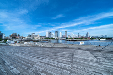 大桟橋「くじらのせなか」の風景【神奈川県・横浜市】　
View of the Osanbashi Yokohama International Passenger Terminal - Kanagawa, Japan