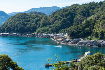 伊根　舟屋の風景