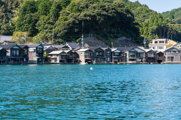 伊根　舟屋の風景