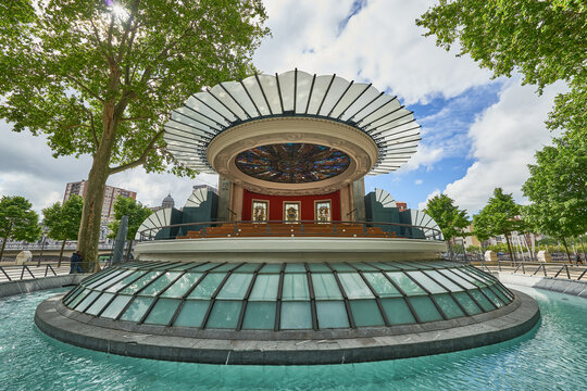 Plaza del Arenal, Casco Viejo, Bilbao, Biscay, Basque Country, Euskadi, Euskal Herria, Spain, Europe.