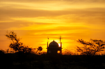 Fototapeta na wymiar church in sunset