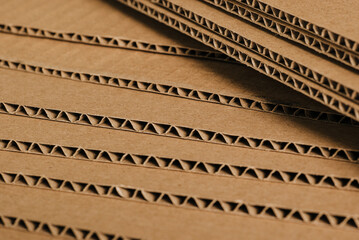 
Corrugated cardboard sheets are one by one, they are prepared for the production of cardboard boxes.