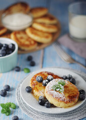 Cottage cheese pancakes - traditional Russian syrniki