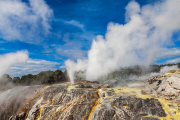 Putu Geyser