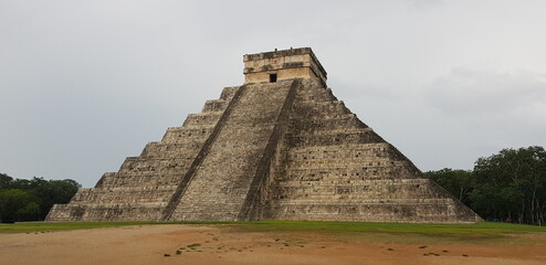Piramide de Kukulcan, Yucatan