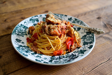  豚バラトマトパスタ
