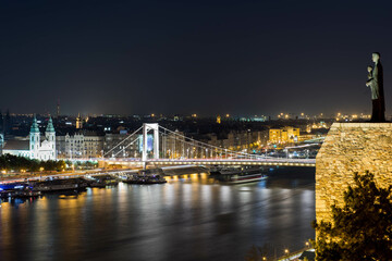 Fototapeta na wymiar Budapest Night Light