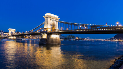 Fototapeta premium Budapest Bridge