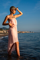 Fototapeta na wymiar portrait of model in beach fashion