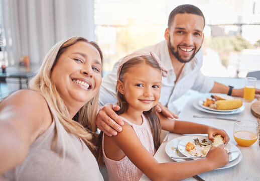 Black family selfie, lunch and smile for food, love or happiness at table in home living room. Mom, child and dad smile in portrait at restaurant meal, bonding or happy family on vacation together