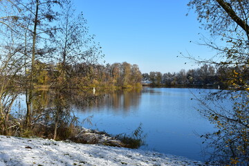 Obraz premium See-Winter-Bäume-Natur-Landschaft