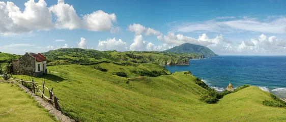 Cercles muraux Été Panoramic view of Hills over-looking sea in Batanes, Philippine