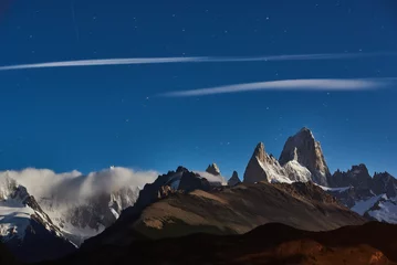 Papier Peint photo Fitz Roy mount fitz roy and mount tower between clouds and stars