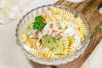 手作りのマカロニサラダ