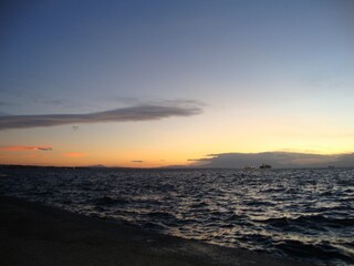 Atardecer sobre el mar Egeo, en Salónica. Grecia