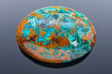 Chrysocolla Cuprite Malachite compound stone - Very sharp and detailed photo of this beautiful stone consisting of more colourful minerals.