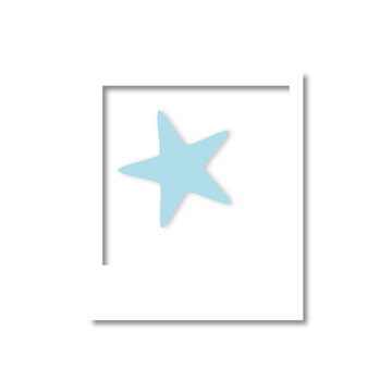 istantanea tipo polaroid con stella azzurra su sfondo trasparente